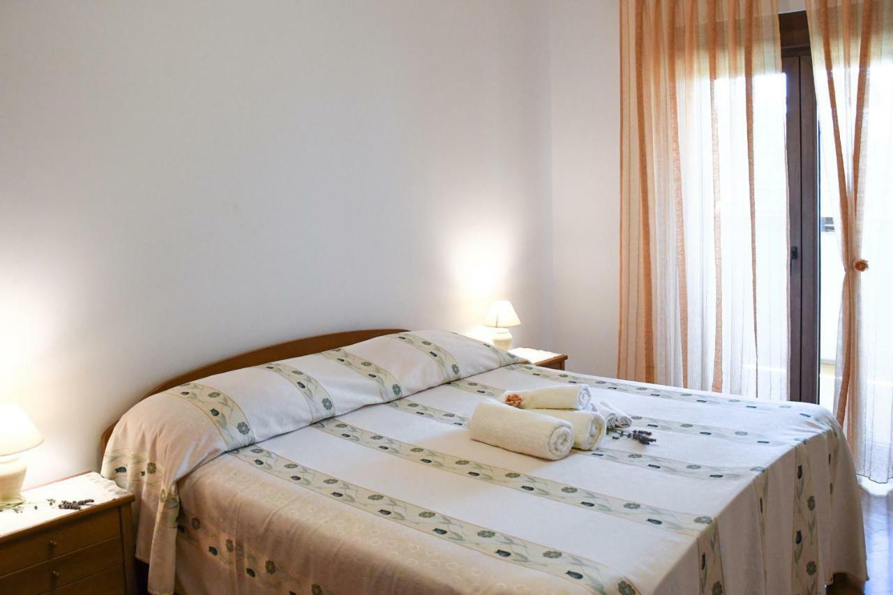 Appartement Duska à Umag Extérieur photo